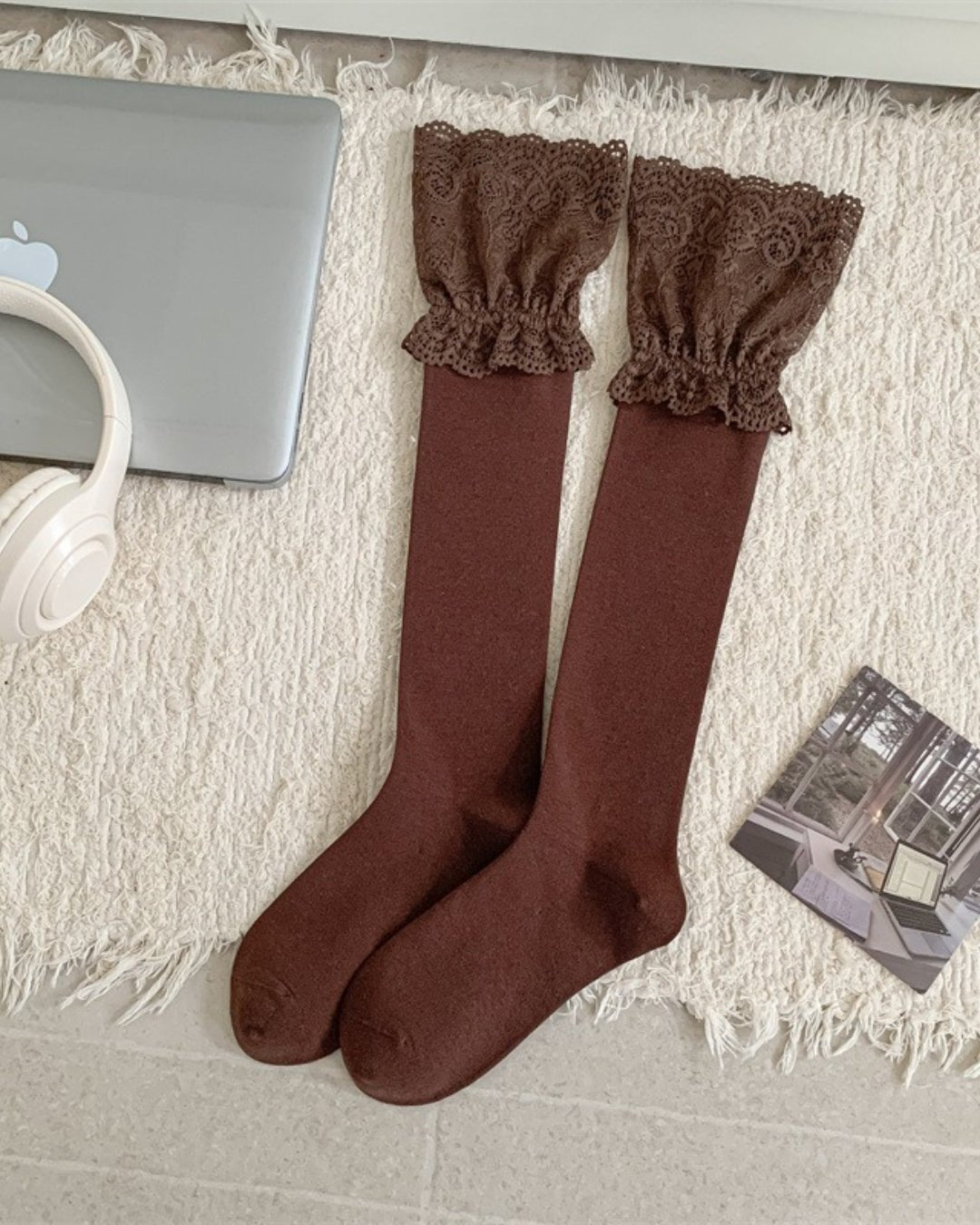 GyaruLab Lace Top Knee High Socks – Elegant Gyaru Long Socks - GyaruLab
