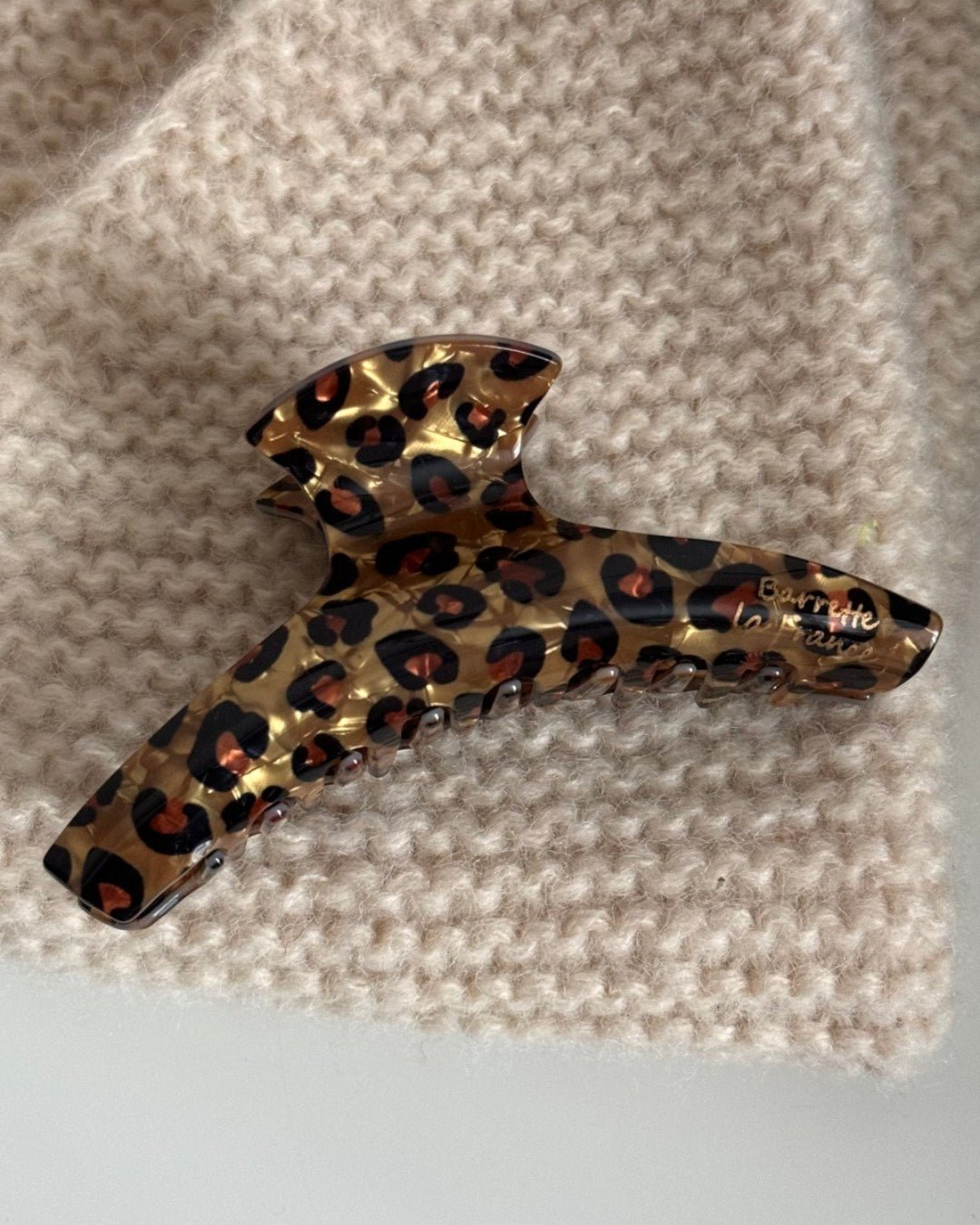 GyaruLab Leopard Butterfly Y2K Hair Claw Clip - GyaruLab