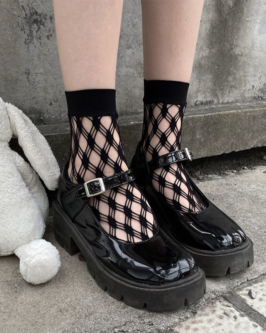 5 Pairs GyaruLab Geometric Fishnet Ankle Socks - GyaruLab