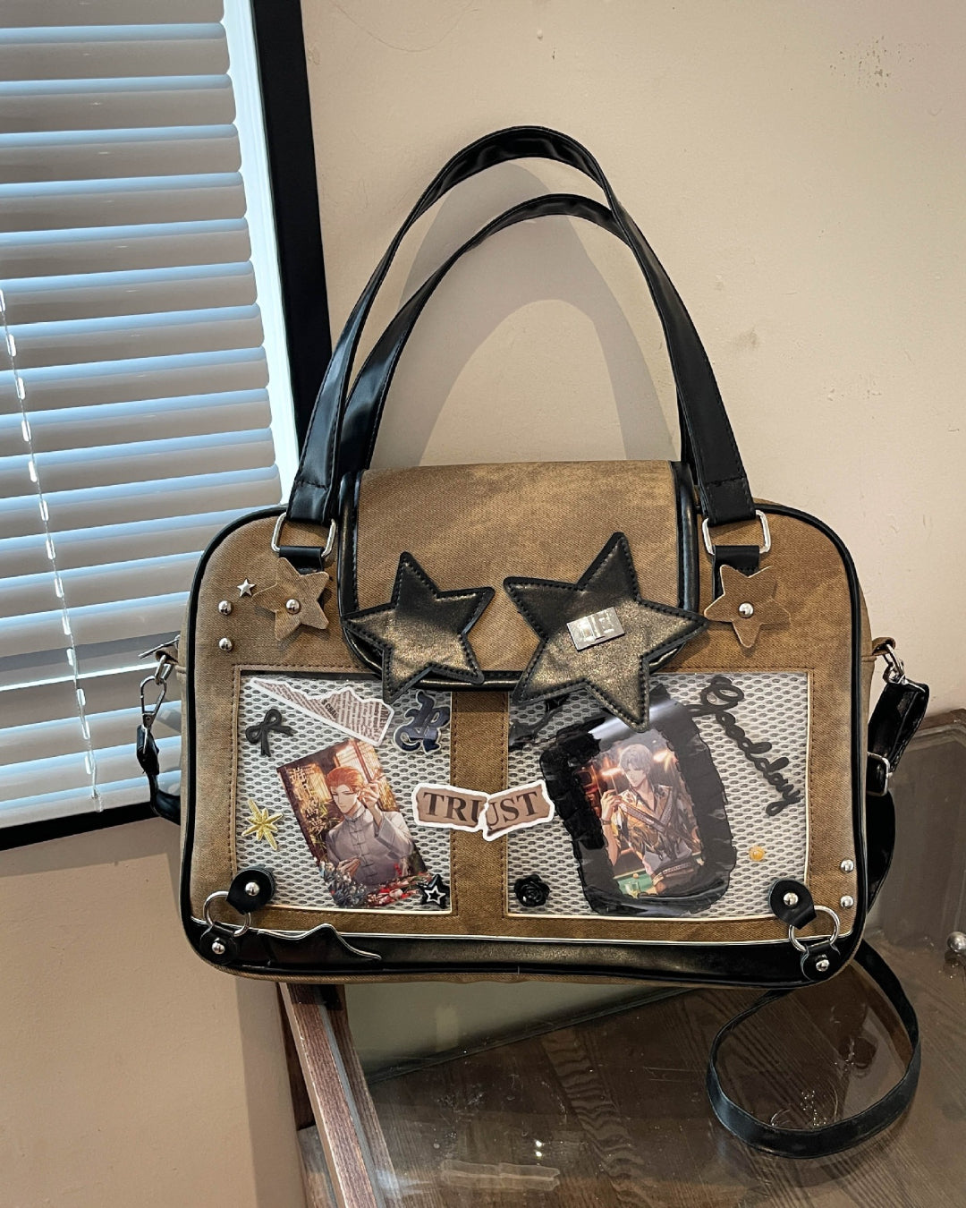 Itamoon Star Detail Ita Bag with Clear Display Pocket Shoulder Bag