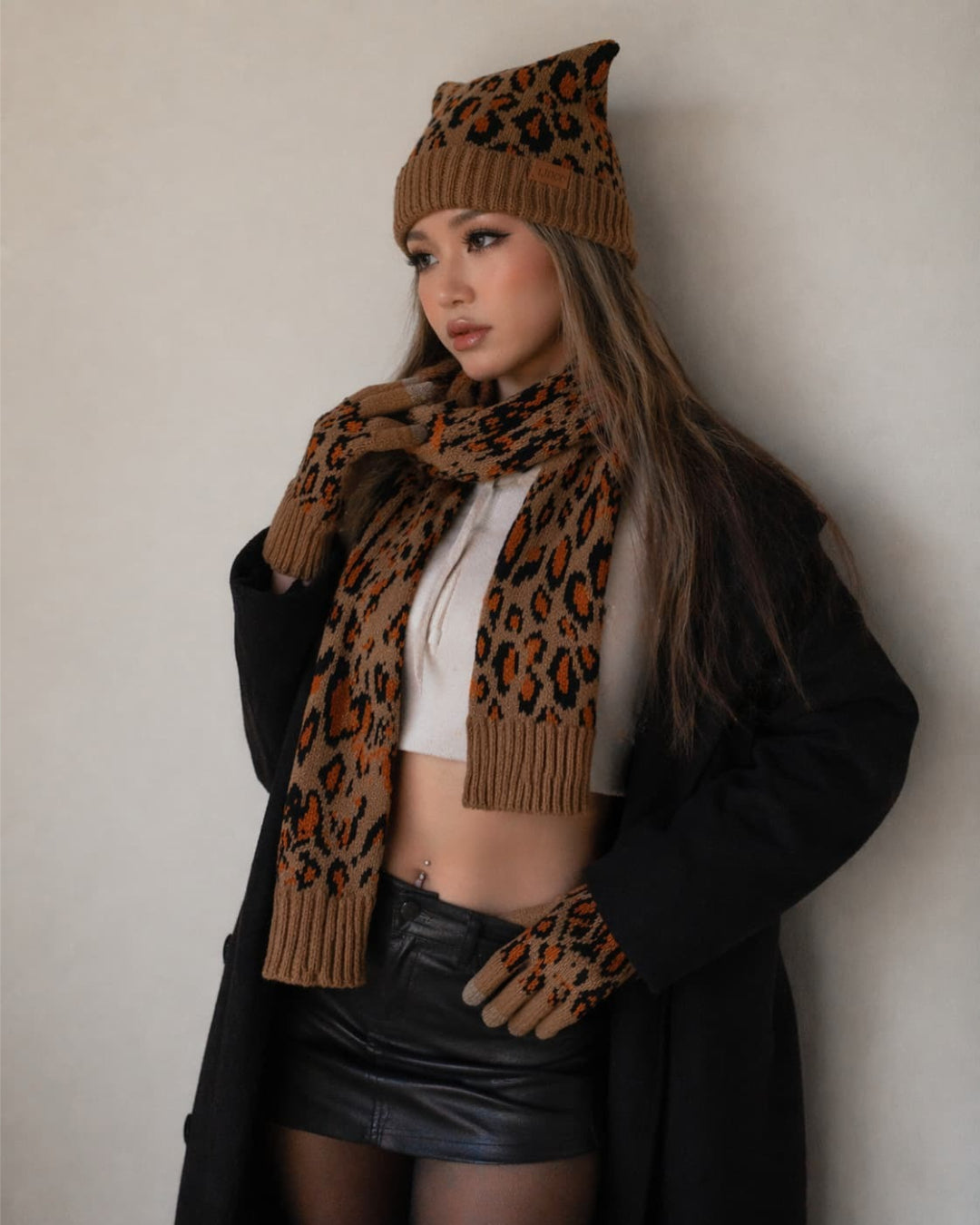 GyaruLab Beanie Scarf Gloves 3-Piece Winter Set