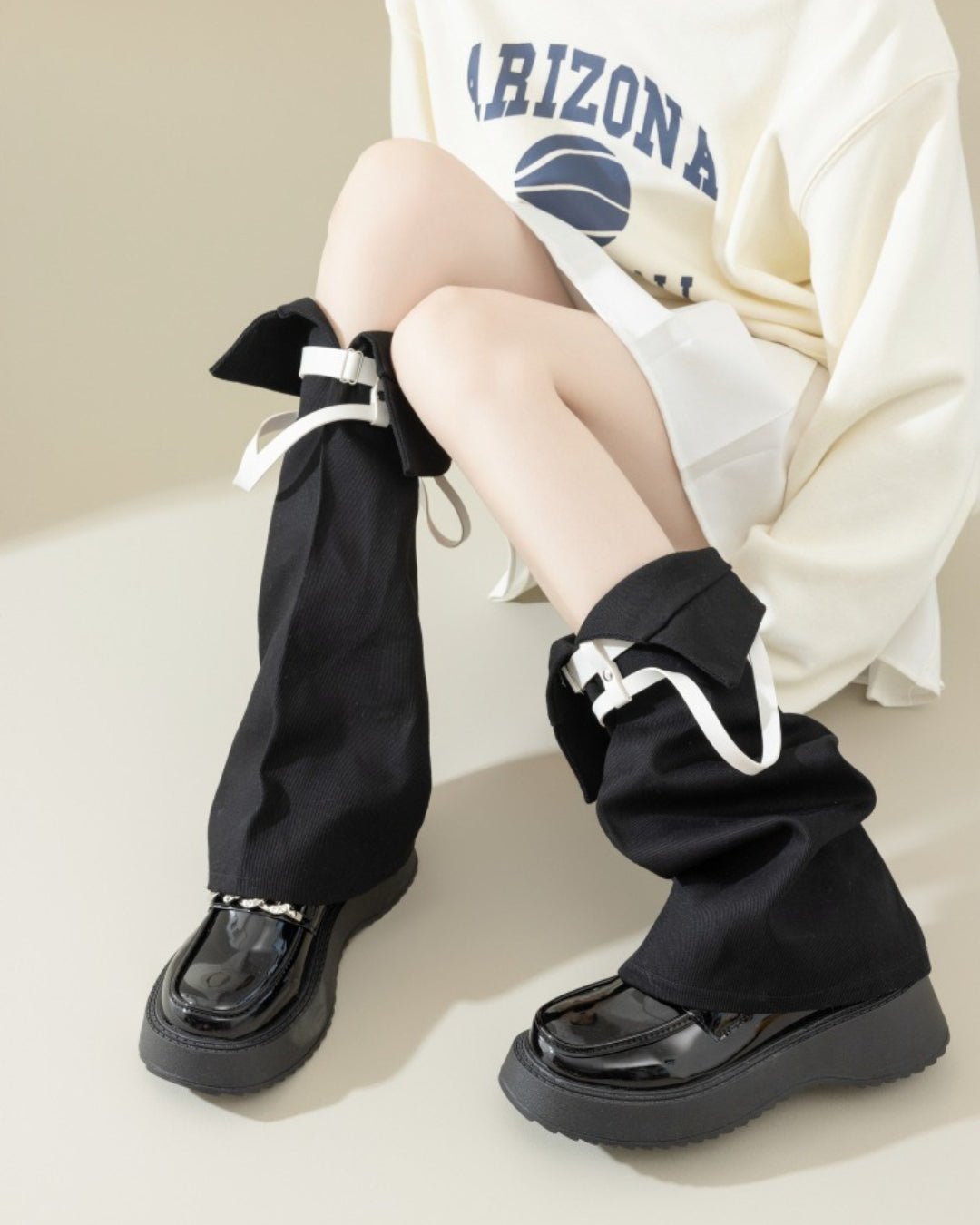 GyaruLab Belted Slouch Leg Warmers – Street Style - GyaruLab