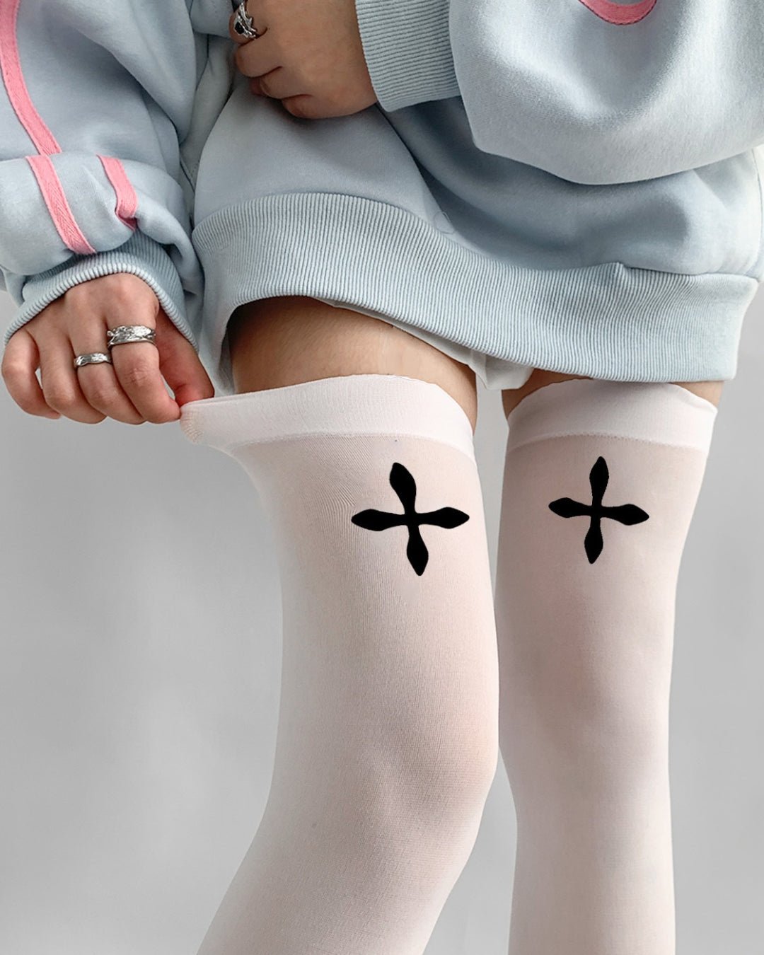 GyaruLab Cross Thigh High Y2K Stockings - GyaruLab