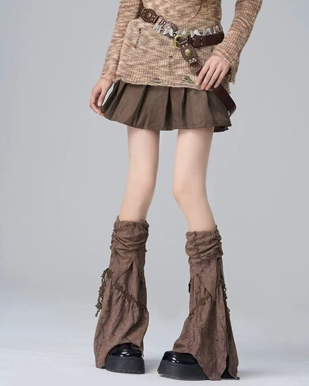 GyaruLab Distressed Layered Leg Covers - Y2K Grunge - GyaruLab