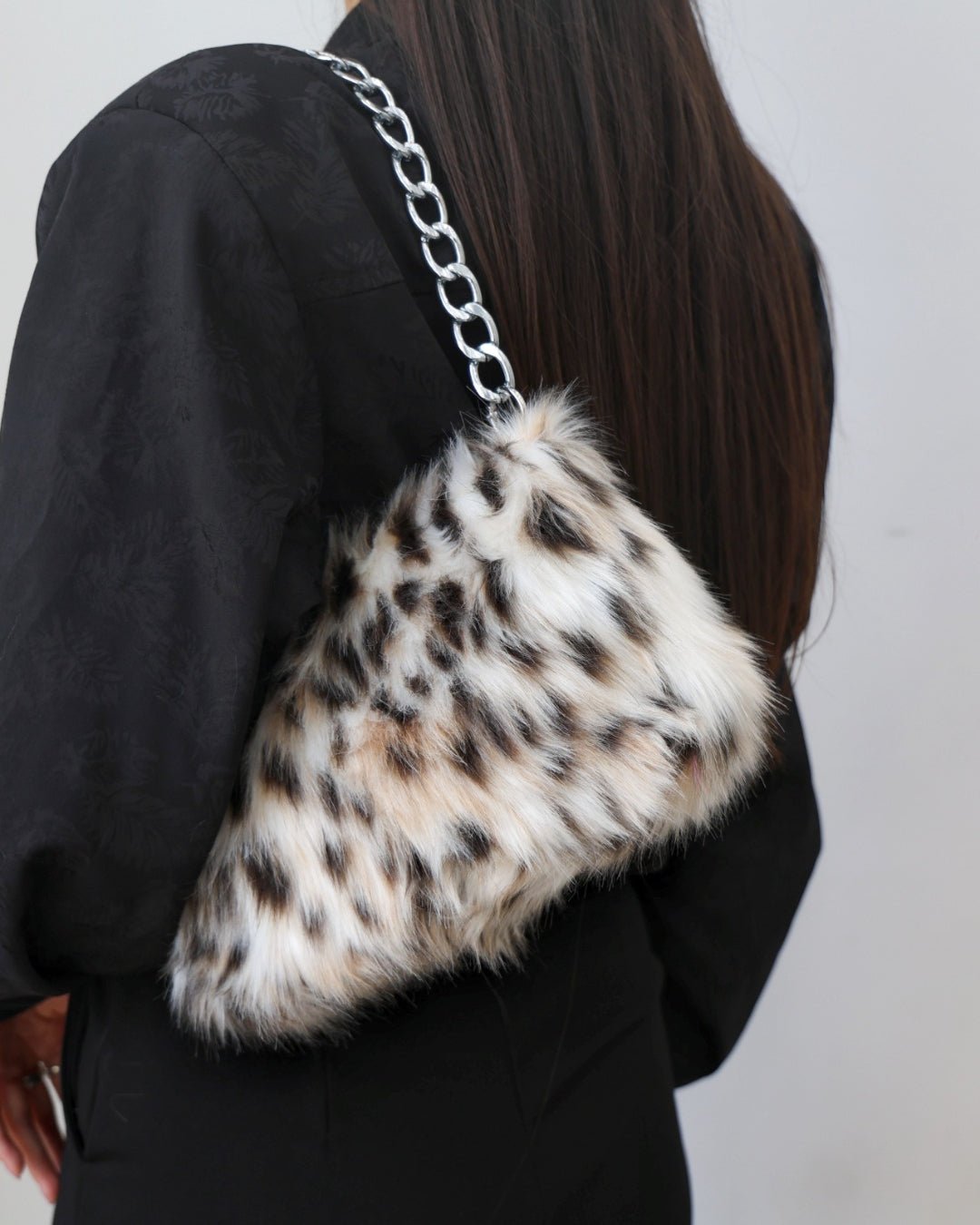GyaruLab Faux Fur Leopard Shoulder Bag - GyaruLab