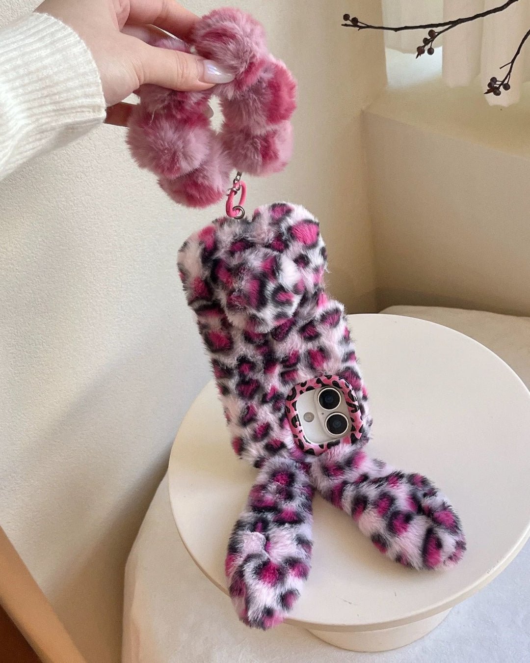 GyaruLab Fluffy Leopard Bunny Phone Case - GyaruLab