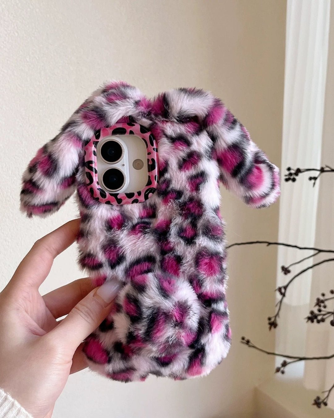 GyaruLab Fluffy Leopard Bunny Phone Case - GyaruLab
