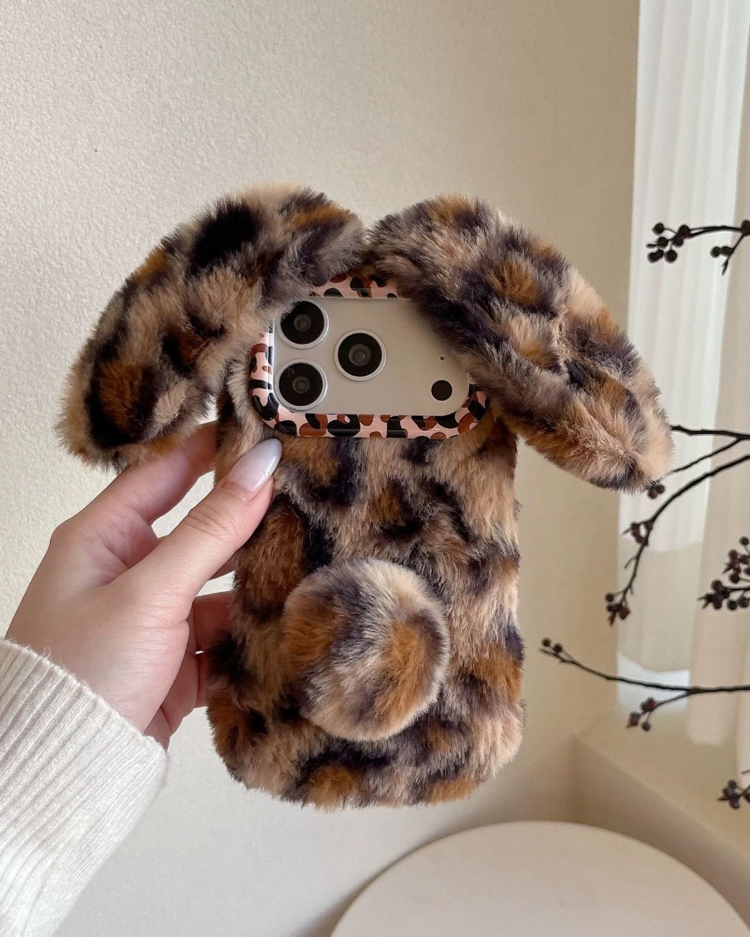 GyaruLab Fluffy Leopard Bunny Phone Case - GyaruLab
