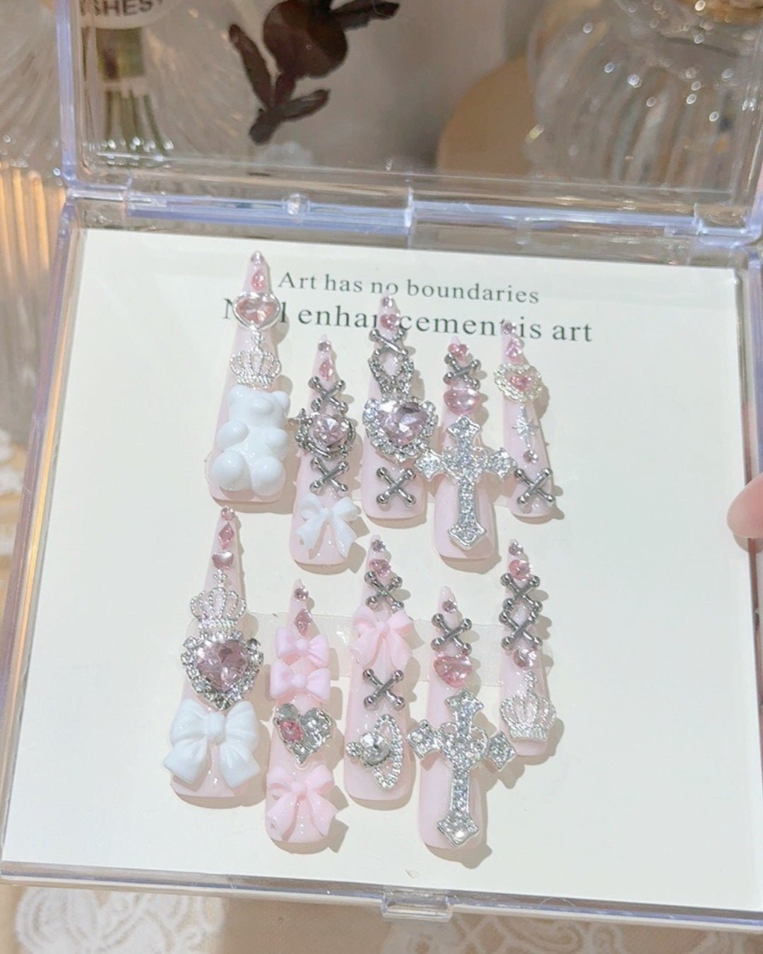 GyaruLab "Gothic Princess" Pink & Bear Jewels Nails - GyaruLab