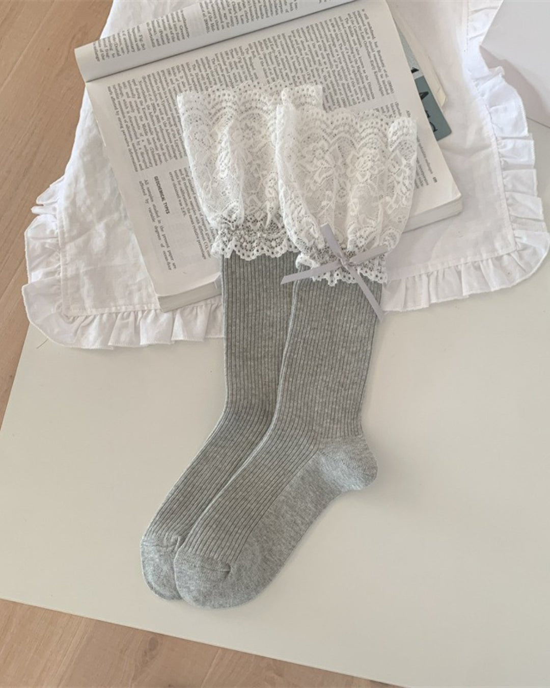 GyaruLab Hime Lace Ribbon Socks – Cute Gyaru Bow Socks - GyaruLab