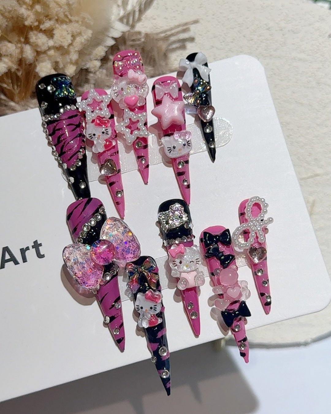 GyaruLab Kitty Glam Spike Press-On Nails - GyaruLab