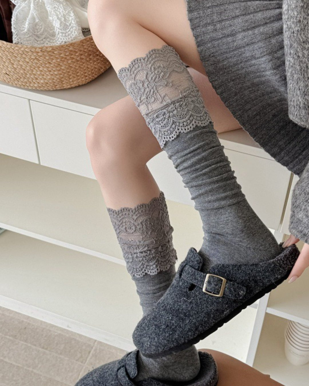 GyaruLab Lace Top Knee High Socks – Elegant Gyaru Long Socks - GyaruLab