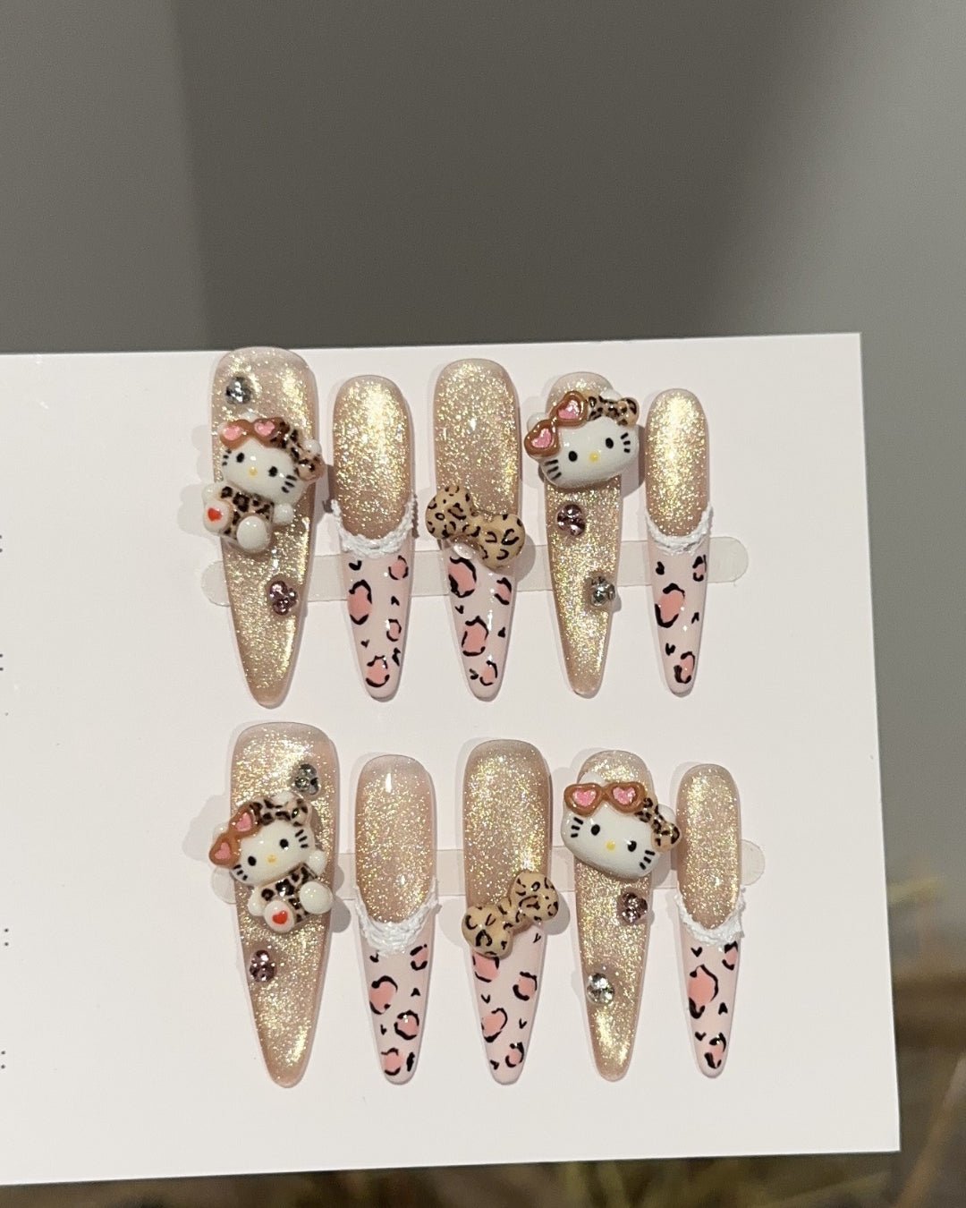 GyaruLab Leopard Kitty Press-On Nail Set - GyaruLab
