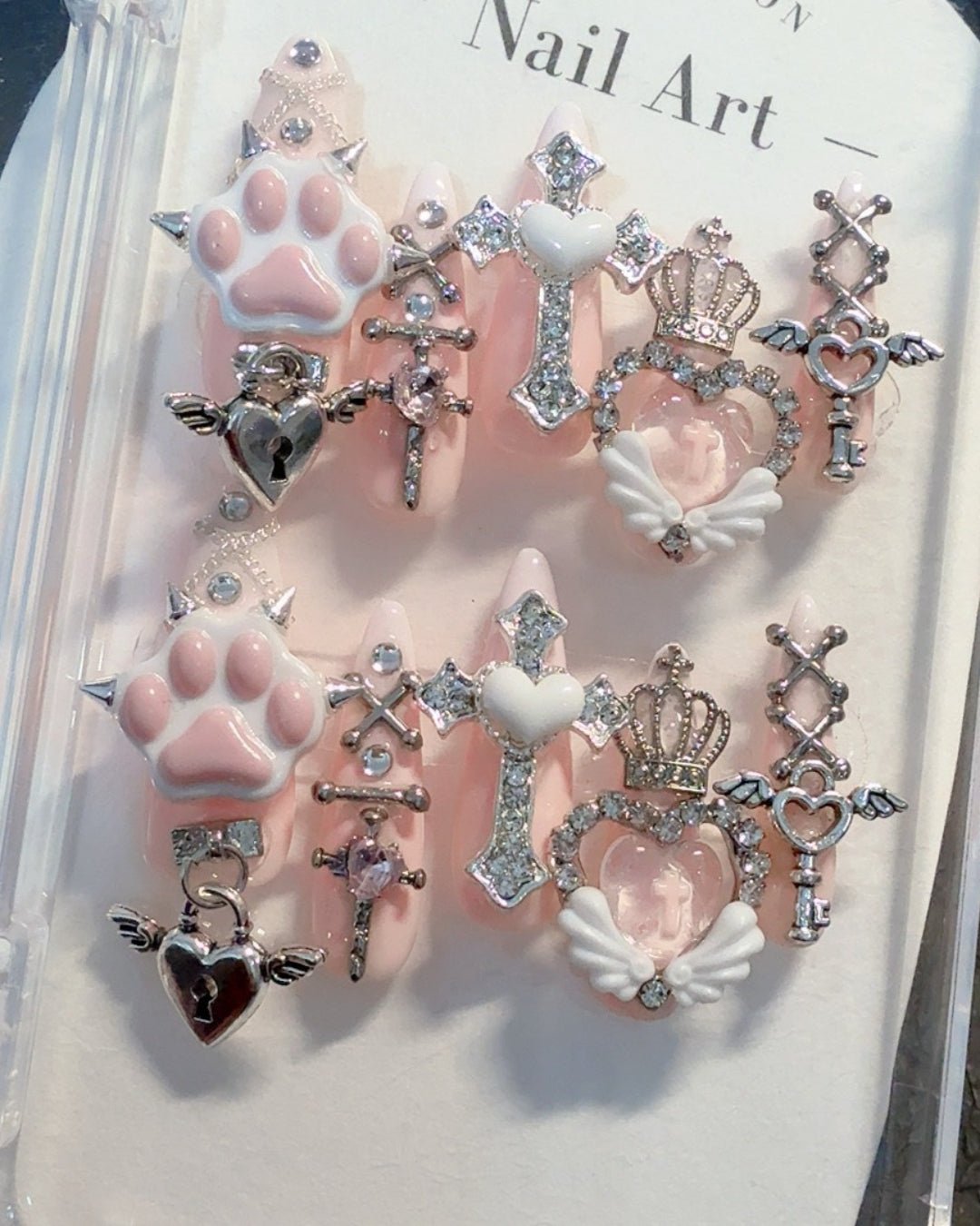 GyaruLab "Paw & Ponder" Gothic Kitten Nails - GyaruLab