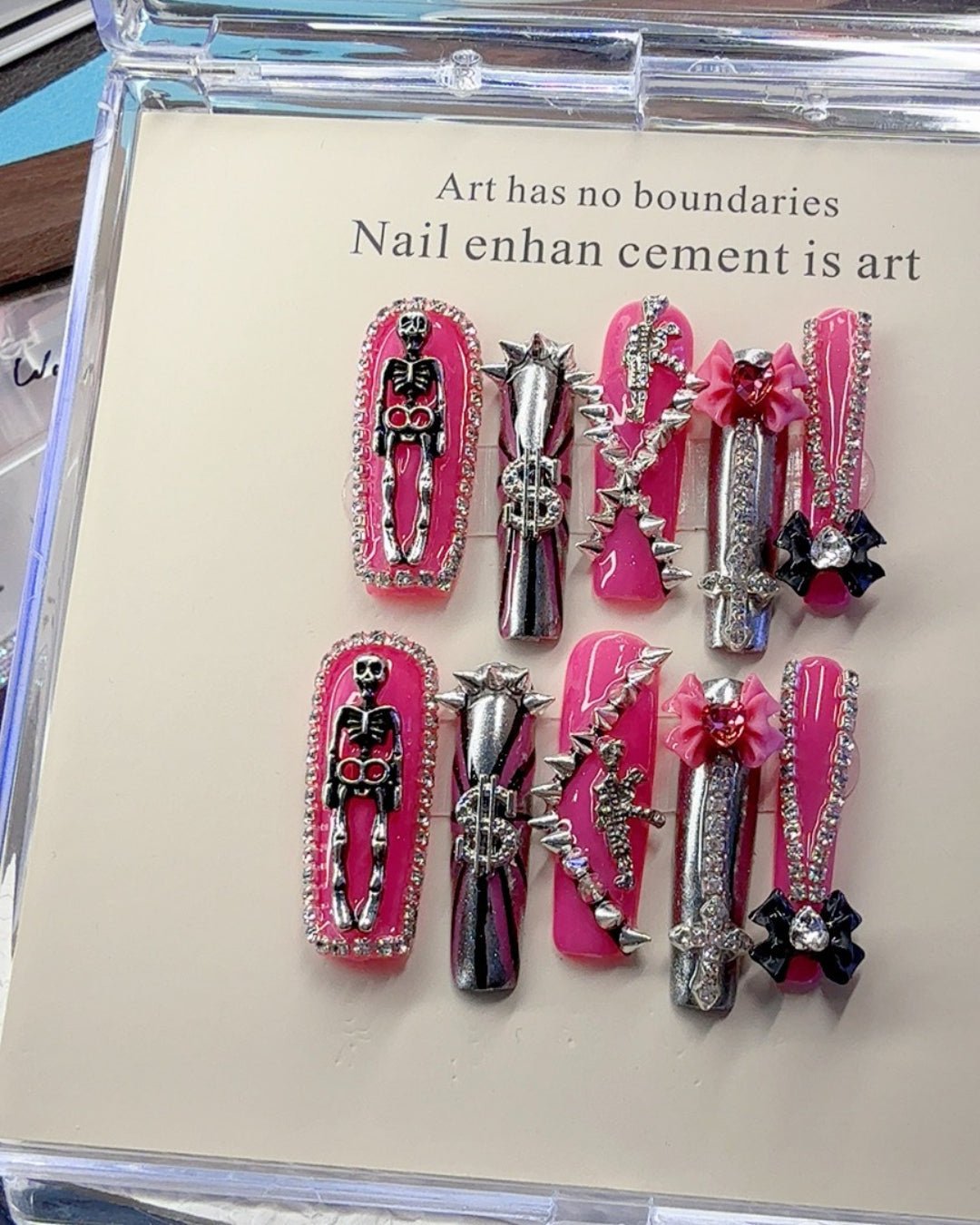 GyaruLab "Punk Skeleton" Chrome Rock Nails - GyaruLab