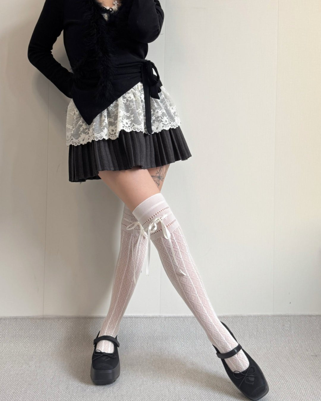 GyaruLab Ribbon Lace Thigh High Socks - GyaruLab