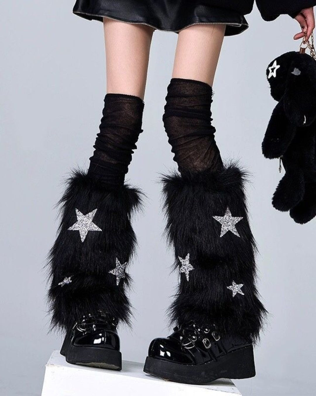 GyaruLab Star Faux Fur Y2K Leg Warmers - GyaruLab
