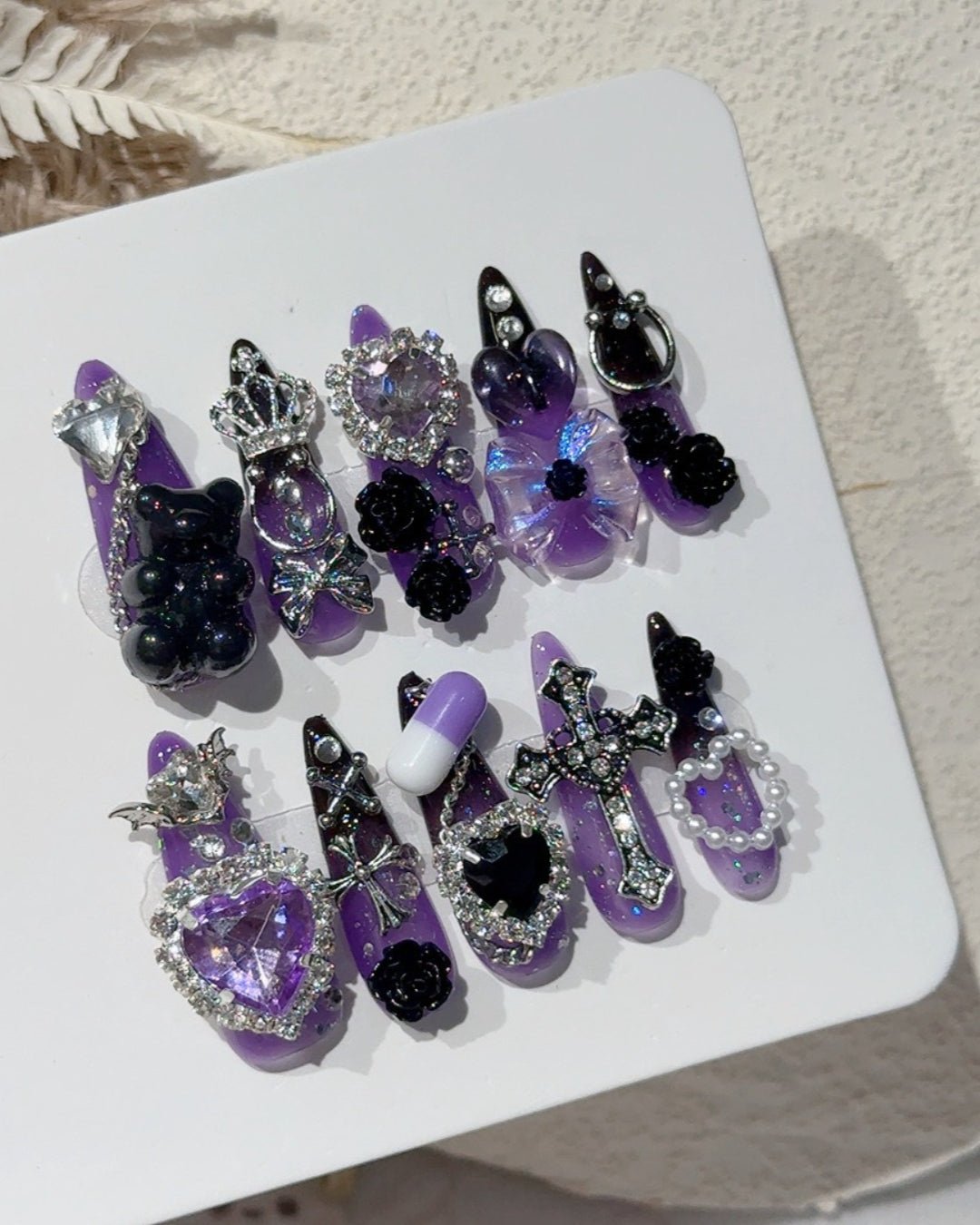 GyaruLab "Violet Venom" 3D Gothic Pill Nails - GyaruLab