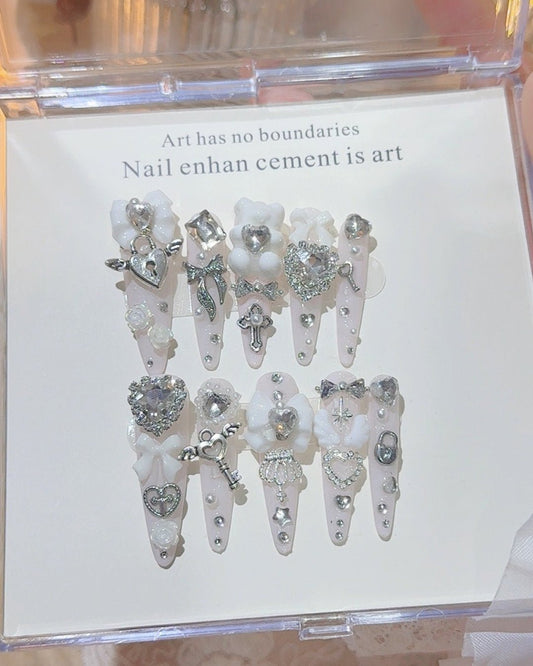 GyaruLab "White Angel" Silver Heart & Key Nails - GyaruLab